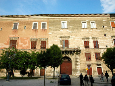 Itinerari - Andria - Strada dei Vini DOC Castel del Monte