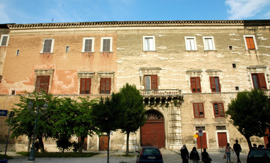 Itinerari - Andria - Strada dei Vini DOC Castel del Monte