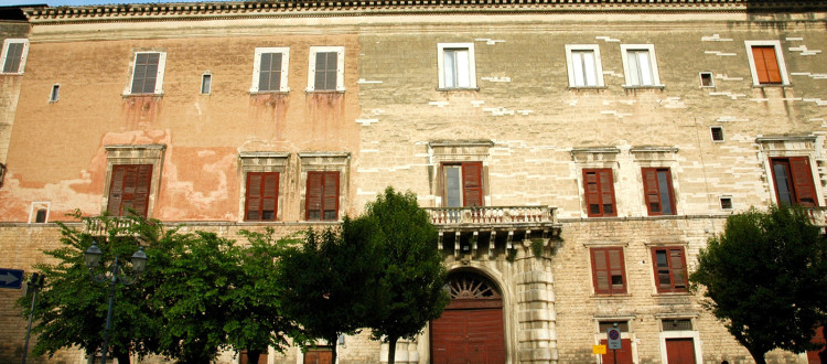 Itinerari - Andria - Strada dei Vini DOC Castel del Monte