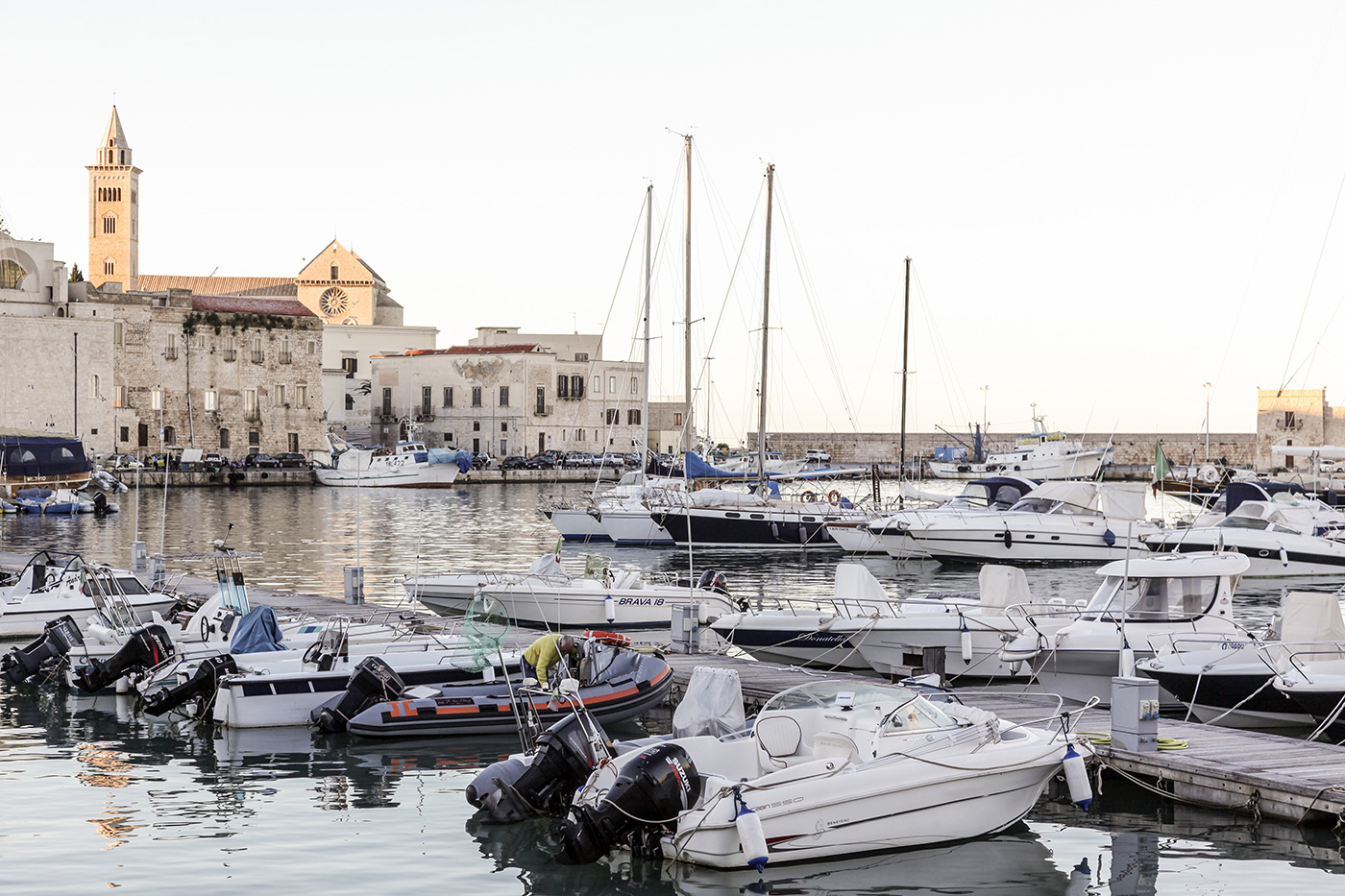 Itinerari - Trani e il moscato - Strada dei Vini DOC Castel del Monte